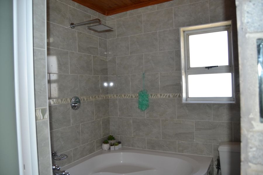 3 Bedroom Property for Sale in Seawinds Western Cape